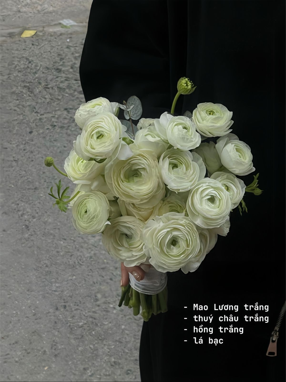 Bó hoa cưới Mao Lương trắng